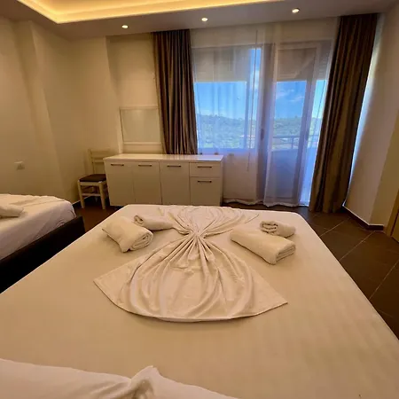 Summer Palace Apartment Golem (Tirana)