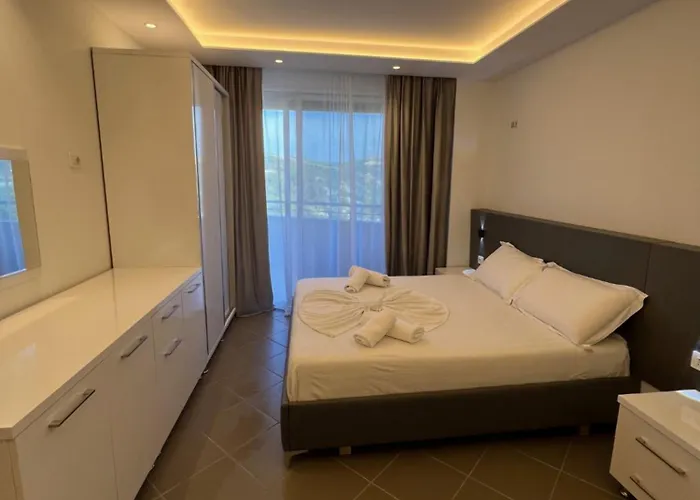 Summer Palace Golem (Tirana)